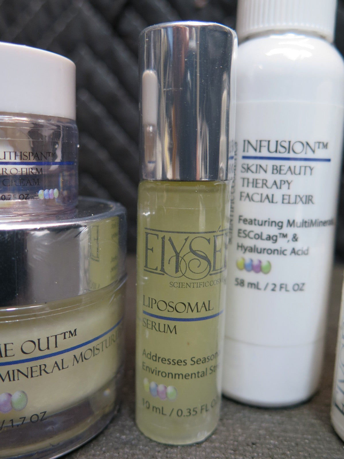 ELYSEE Stressed Skin Rehab System - Moisturizer, Eye creme, Serum x2, Elixir