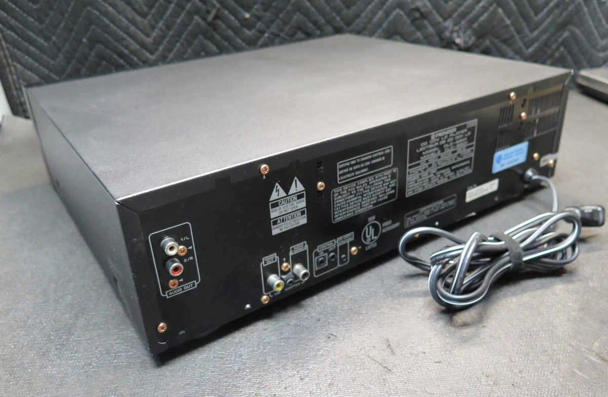 Pioneer Laser Disc Player CLD-S201 w/ RCA Cables - *SERVICED* - No Remote -