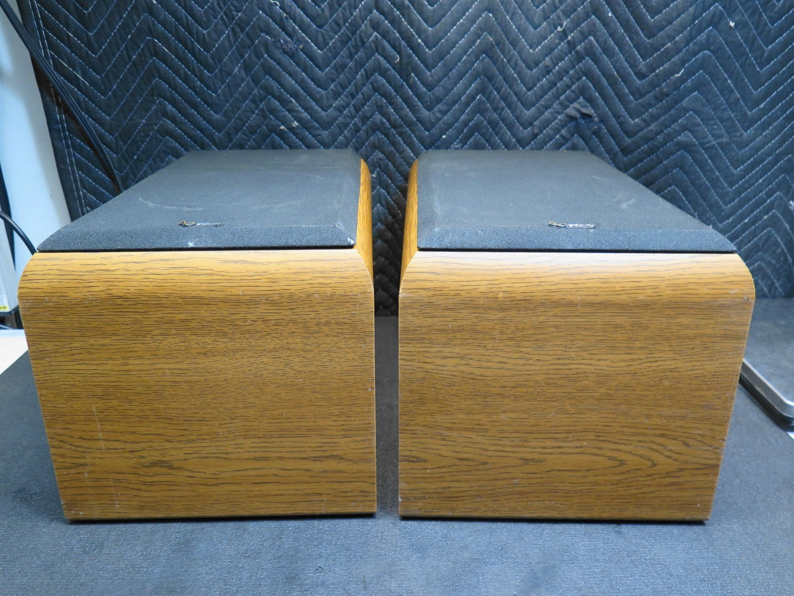 INFINITY Reference Two Book Shelf Speaker Pair Oak Cabinet 10x10x18 - *REFOAMED*