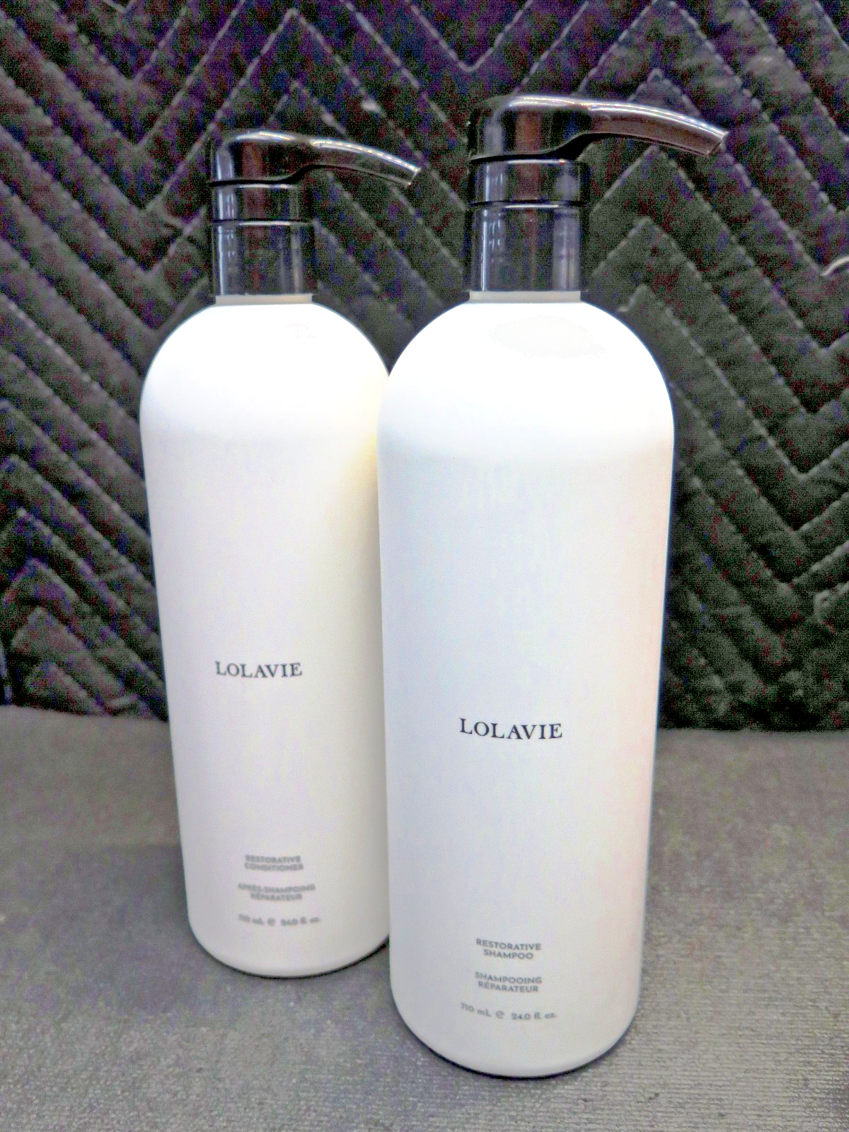 LOLAVIE by Jennifer Aniston Restorative Shampoo & Conditioner Jumbo 710 mL - NEW