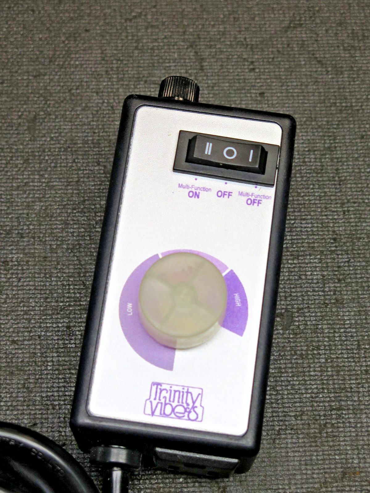 Trinity Vibes inline AC power/speed controller for Hitachi Magic Wand