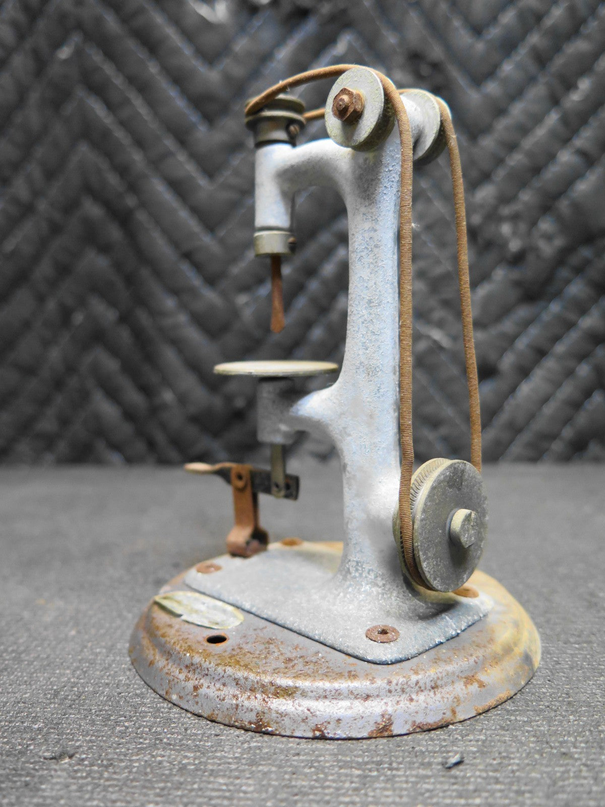 Vintage Wilesco M51 Small Drill Press Machine Toy, Germany