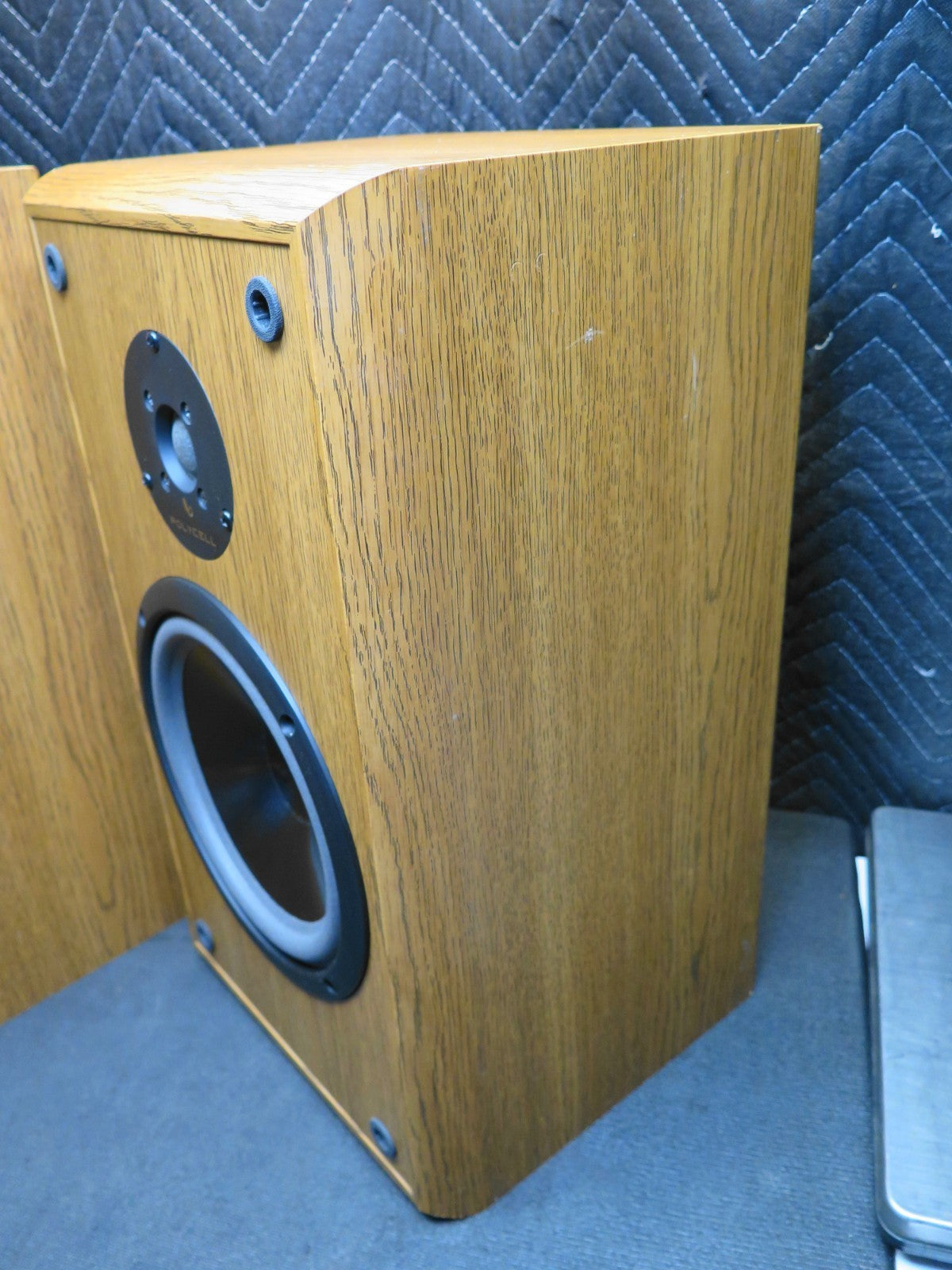 INFINITY Reference Two Book Shelf Speaker Pair Oak Cabinet 10x10x18 - *REFOAMED*