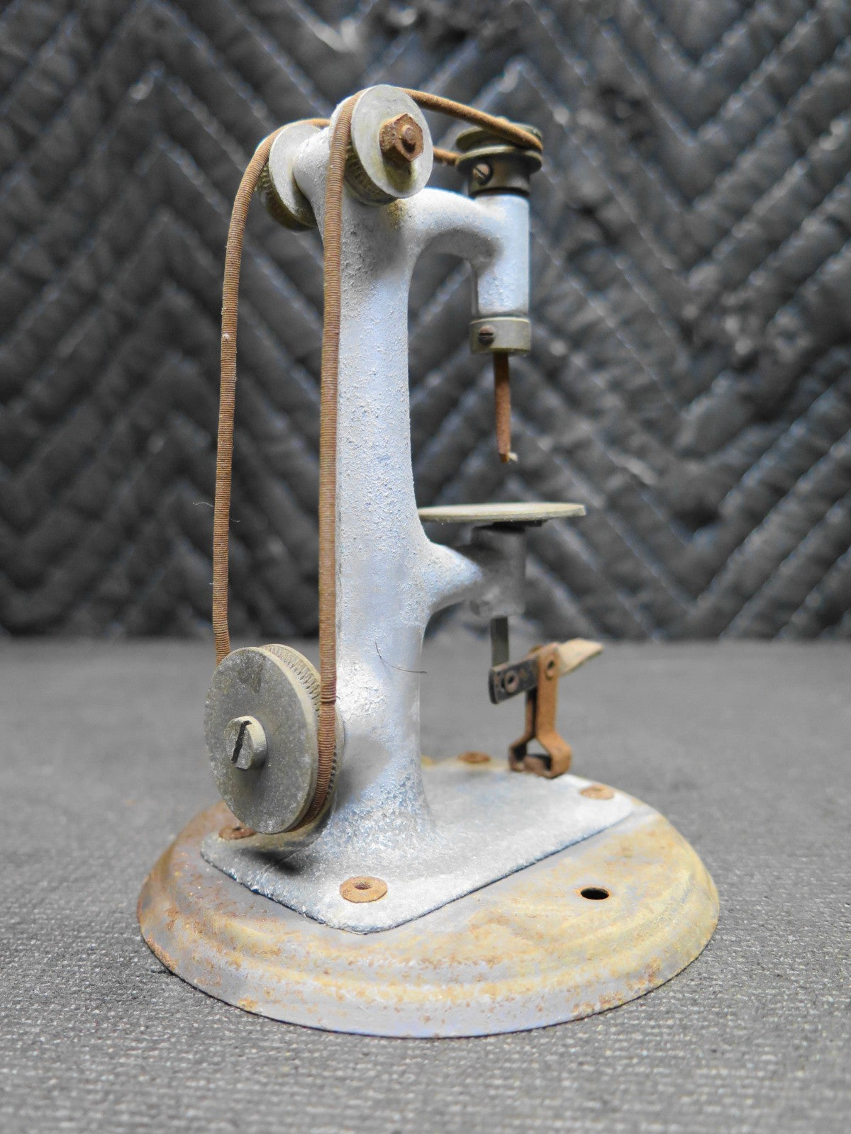 Vintage Wilesco M51 Small Drill Press Machine Toy, Germany