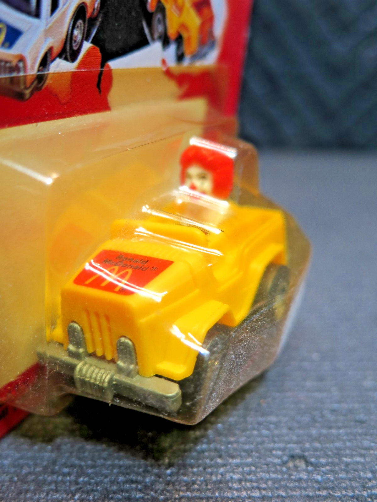 McDonald's 1985 Fast Macs Happy Meal Ronald Mini Pull Back Jeep in Package