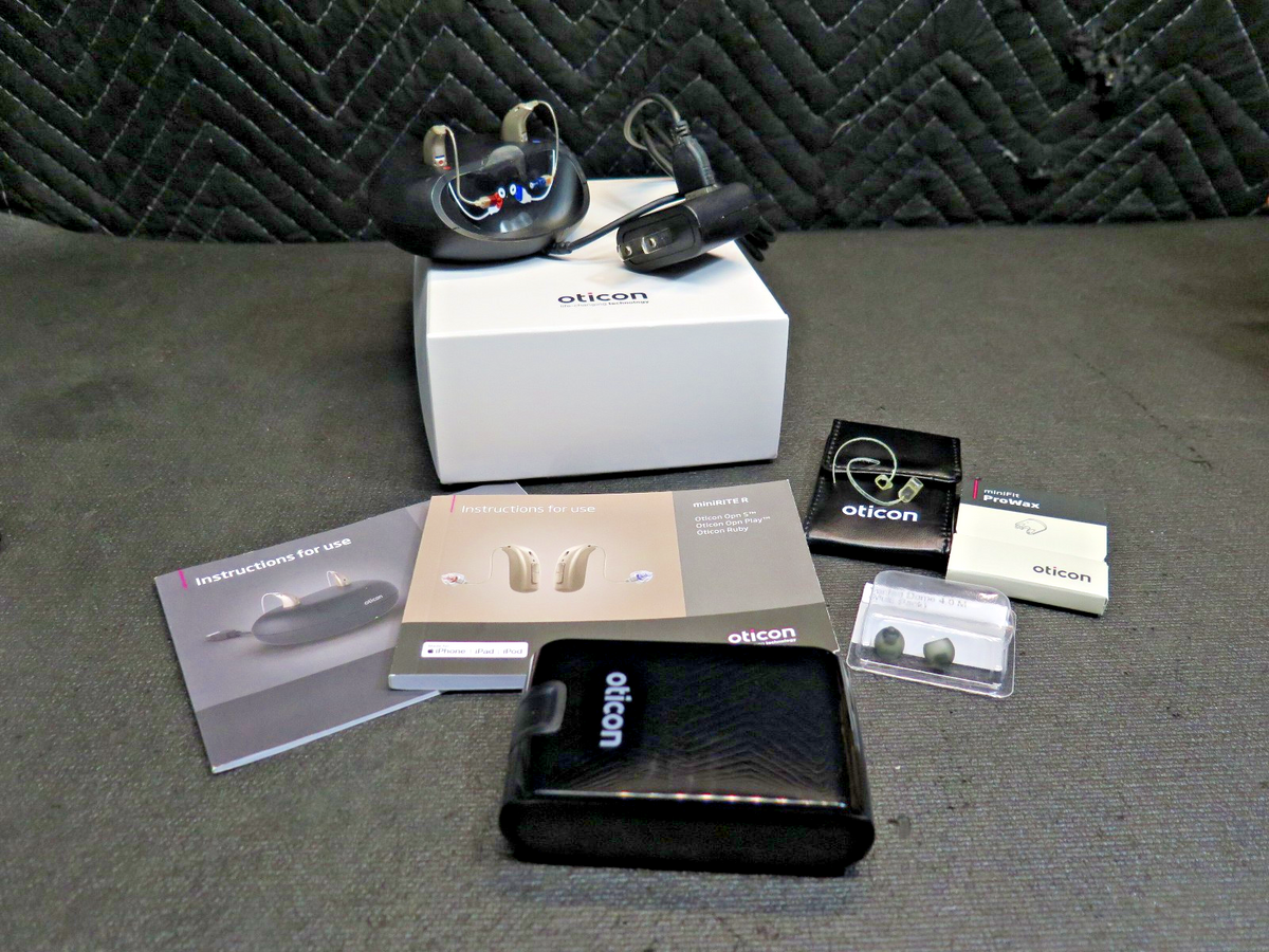 Oticon OPN S1 miniRITE R - Pair Left & Right w/ Charger - iPhone - bluetooth