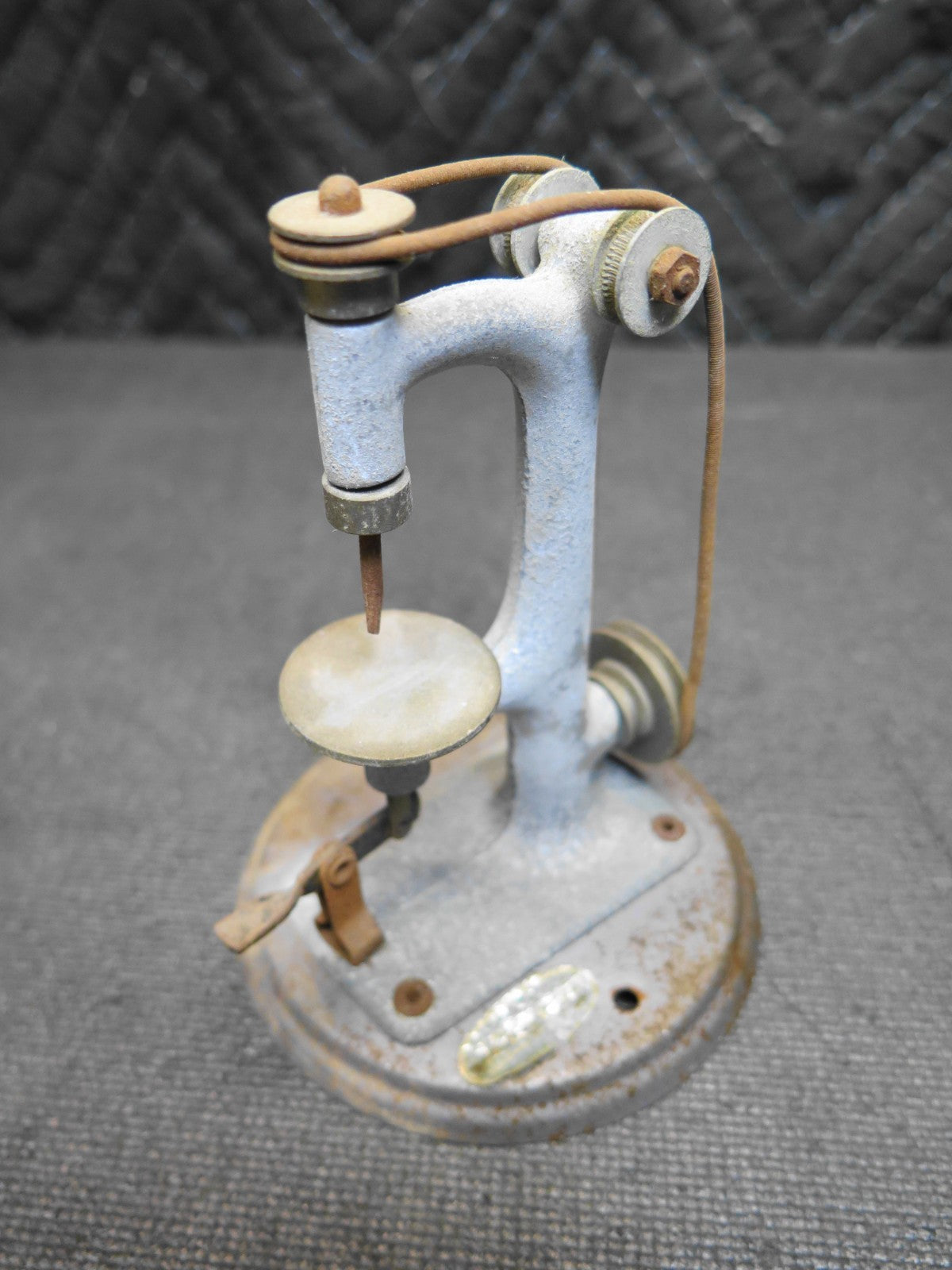 Vintage Wilesco M51 Small Drill Press Machine Toy, Germany