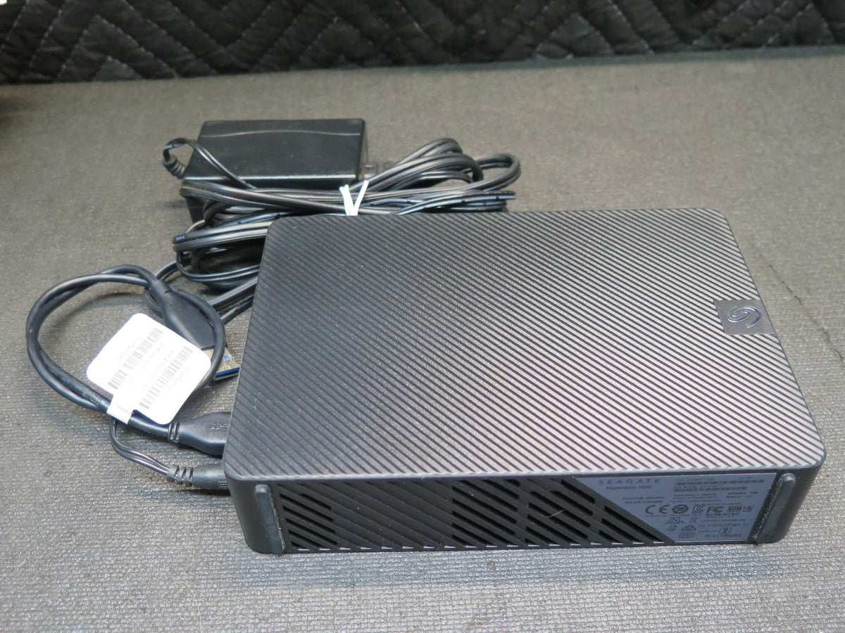 Seagate Expansion Desktop 22TB - STKP22000401 - Model SRD0NF2 - P/N 3JSAP7-500