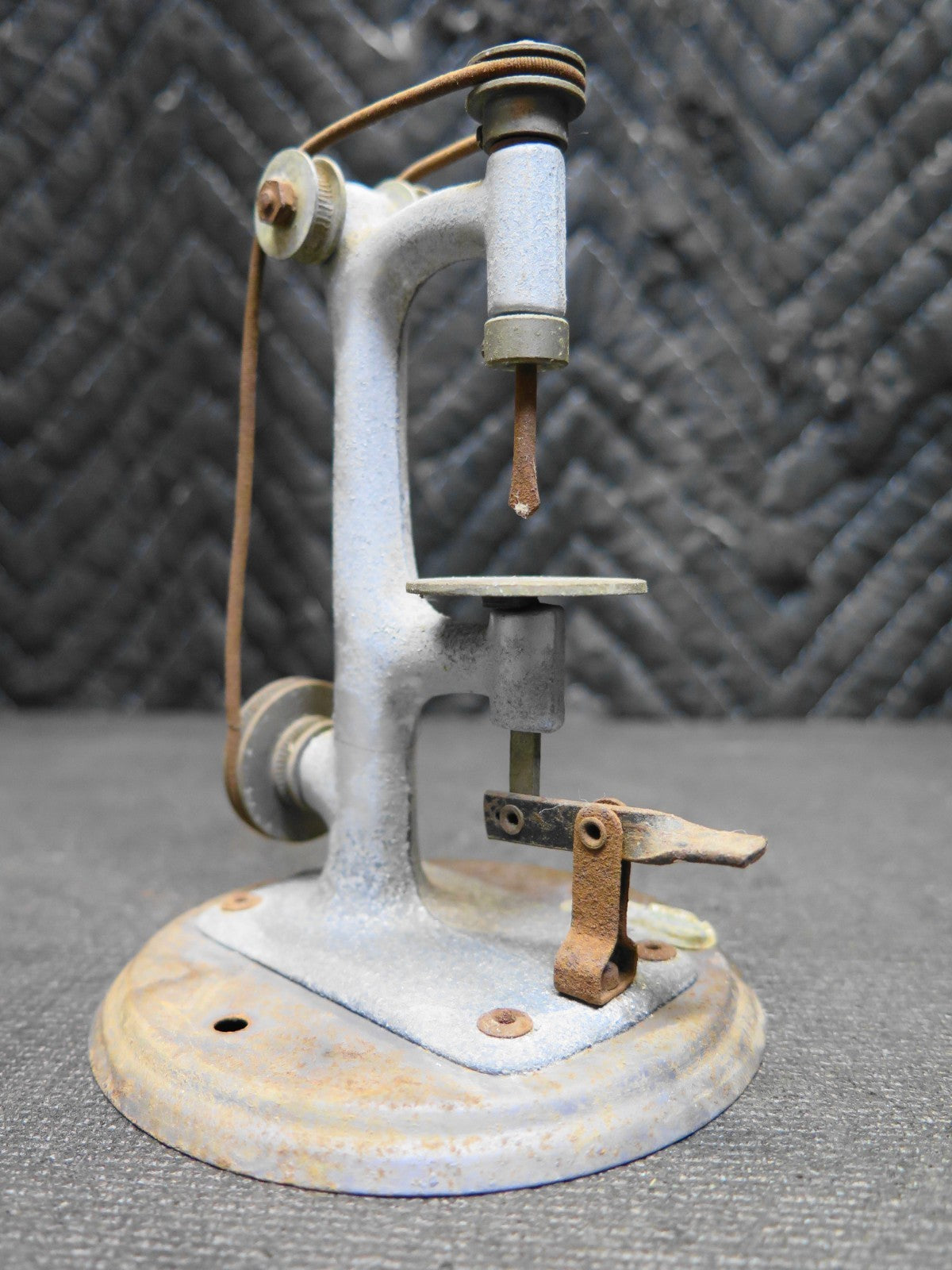 Vintage Wilesco M51 Small Drill Press Machine Toy, Germany