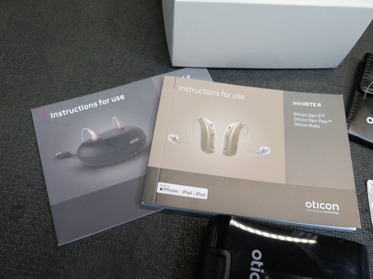 Oticon OPN S1 miniRITE R - Pair Left & Right w/ Charger - iPhone - bluetooth