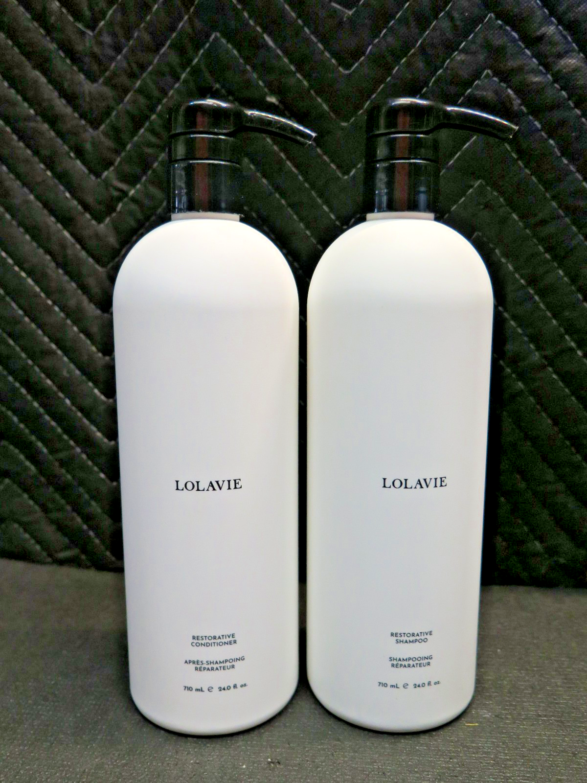 LOLAVIE by Jennifer Aniston Restorative Shampoo & Conditioner Jumbo 710 mL - NEW