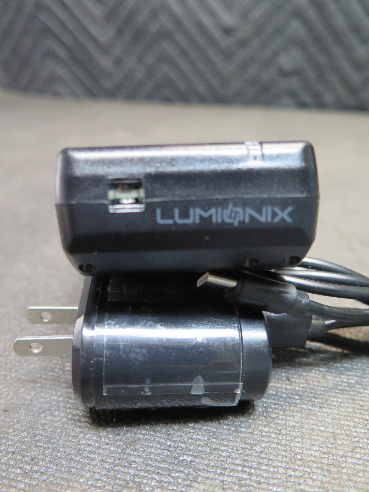 Lumionix Komet TR Camera Trigger - Bluetooth Mobile Phone Control