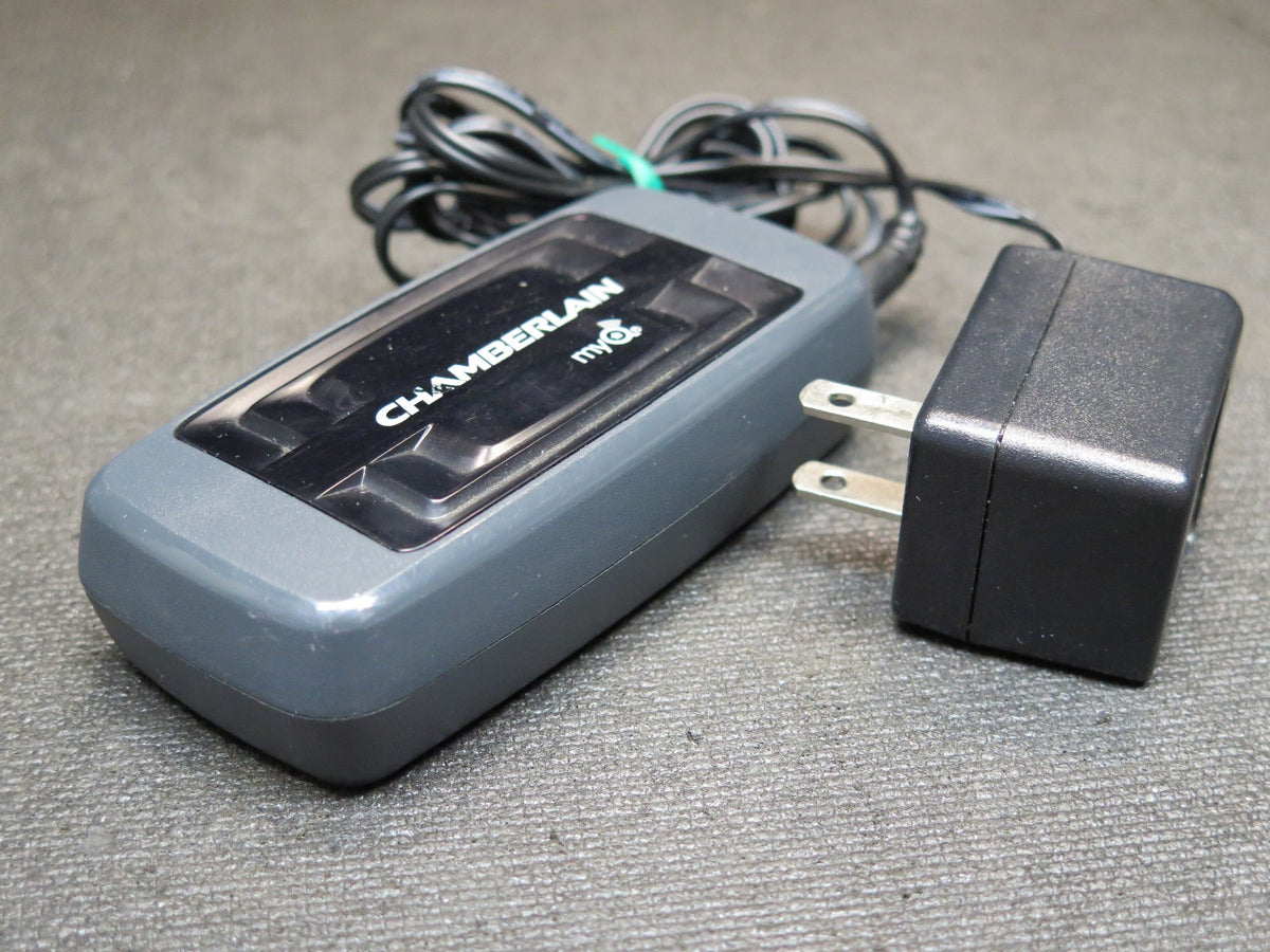 Chamberlain CIGBU/C MyQ Internet Gateway w/ Power Cord