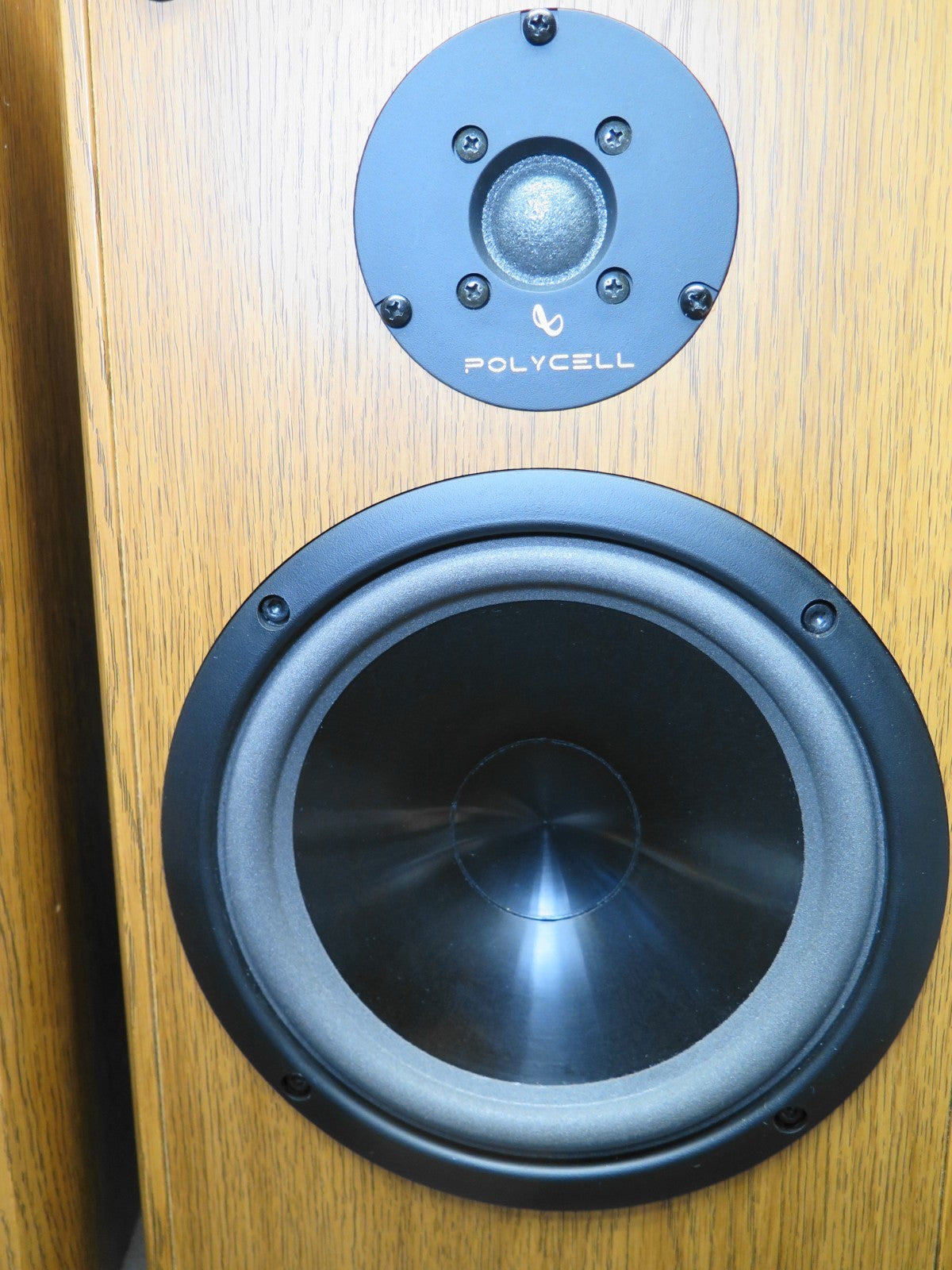 INFINITY Reference Two Book Shelf Speaker Pair Oak Cabinet 10x10x18 - *REFOAMED*