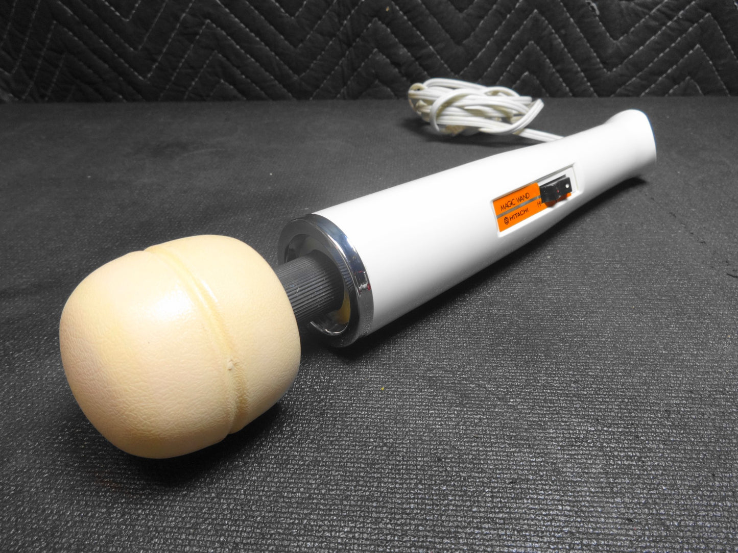 Vintage Hitachi Magic Wand HV-250R 2 Speed Personal Massager Vibrator - Classic!