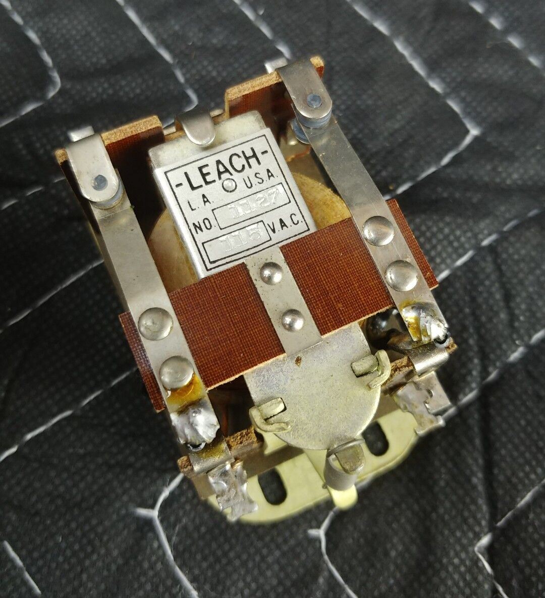 VINTAGE LEACH RELAY P/N 1127 - 115VAC