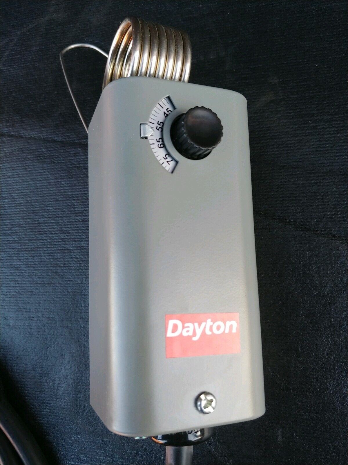 DAYTON 2NNT1 Line Voltage Mechanical Thermostat, Heat and Cool, 24 to 600VAC, 2