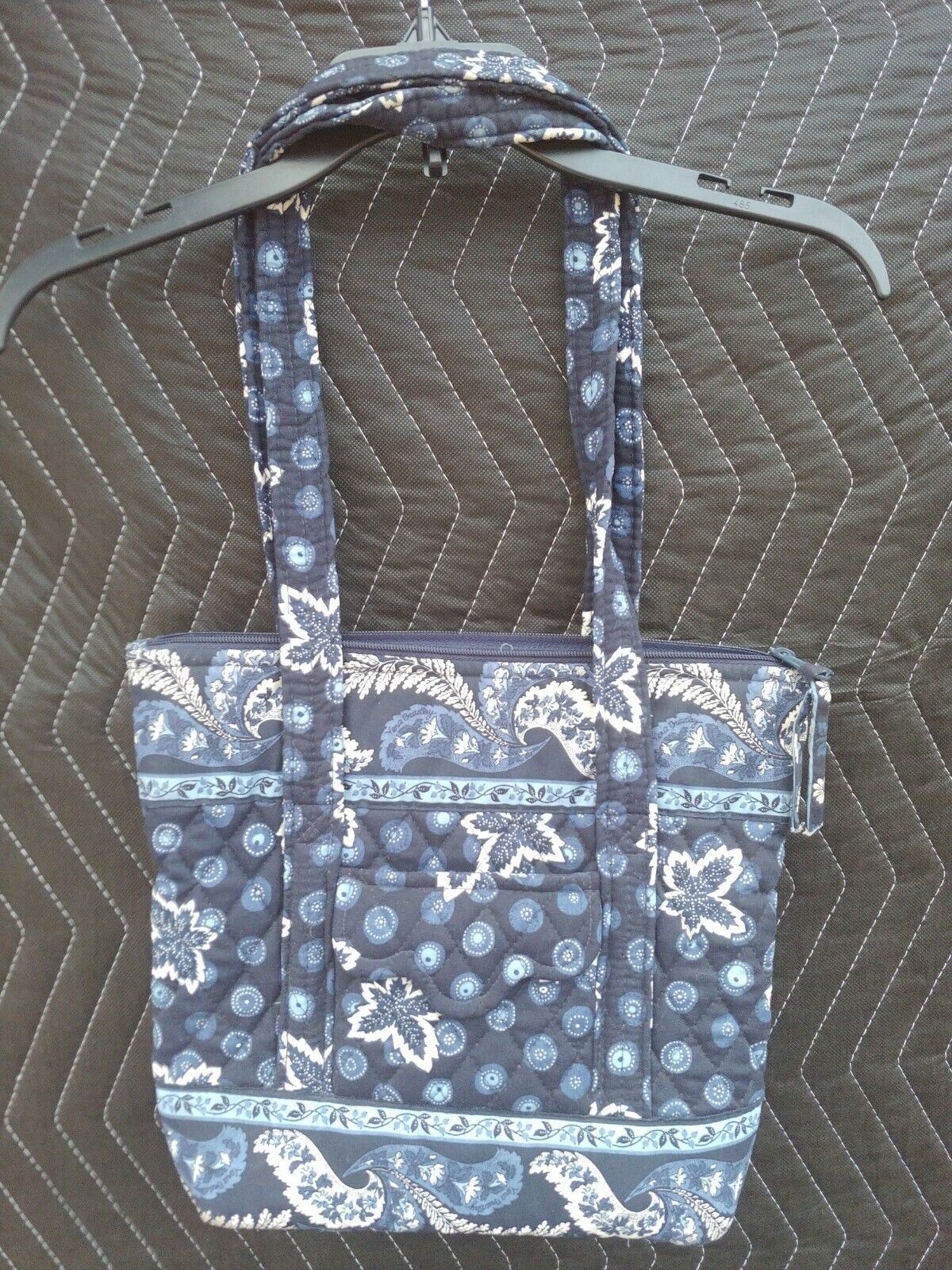 Vera Bradley Miller Shoulder hand bag purse blue w/ floral - zip closure