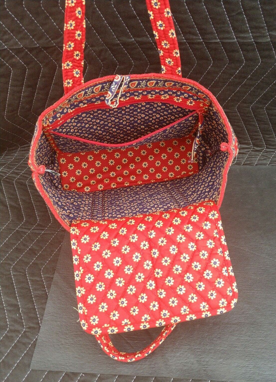 Vera Bradley Miller hand bag purse red w/ floral - wood knob closure