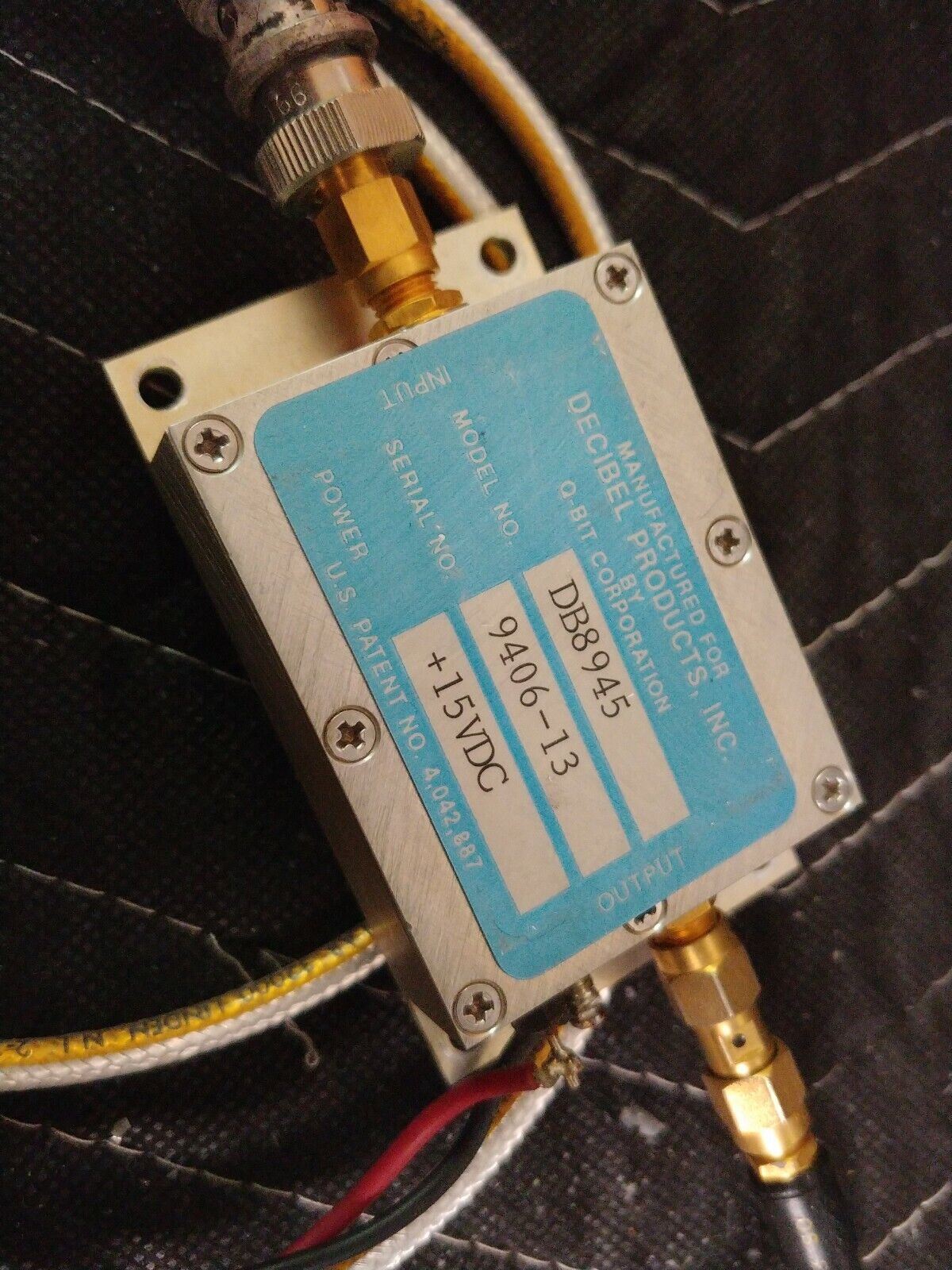 Decibel Products, Inc. DB8945 RF microwave low noise amplifier ineedths