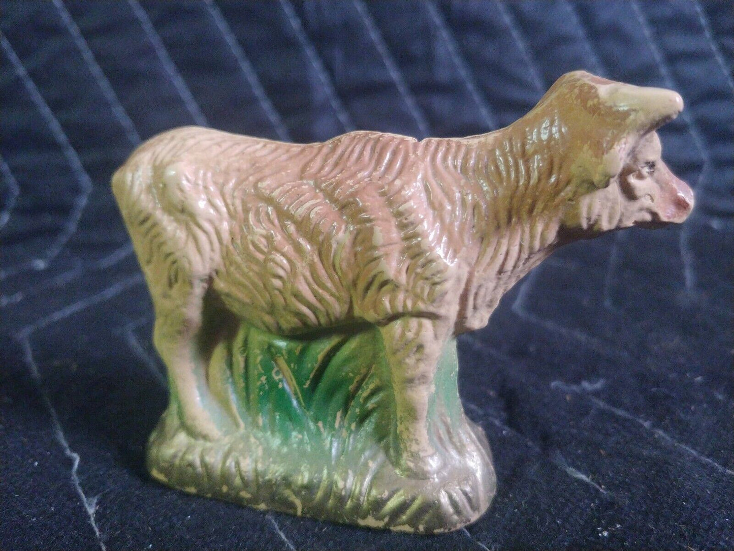 Vintage Nativity Cow Figurel, 3" Tall, 3.5" Long