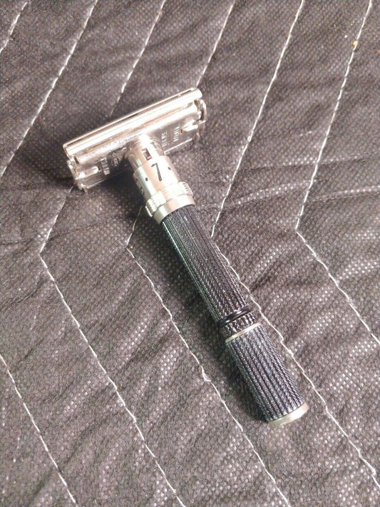 Gillette Super Adjustable 84 Black TTO Safety Razor Q1 Date Code Vintage