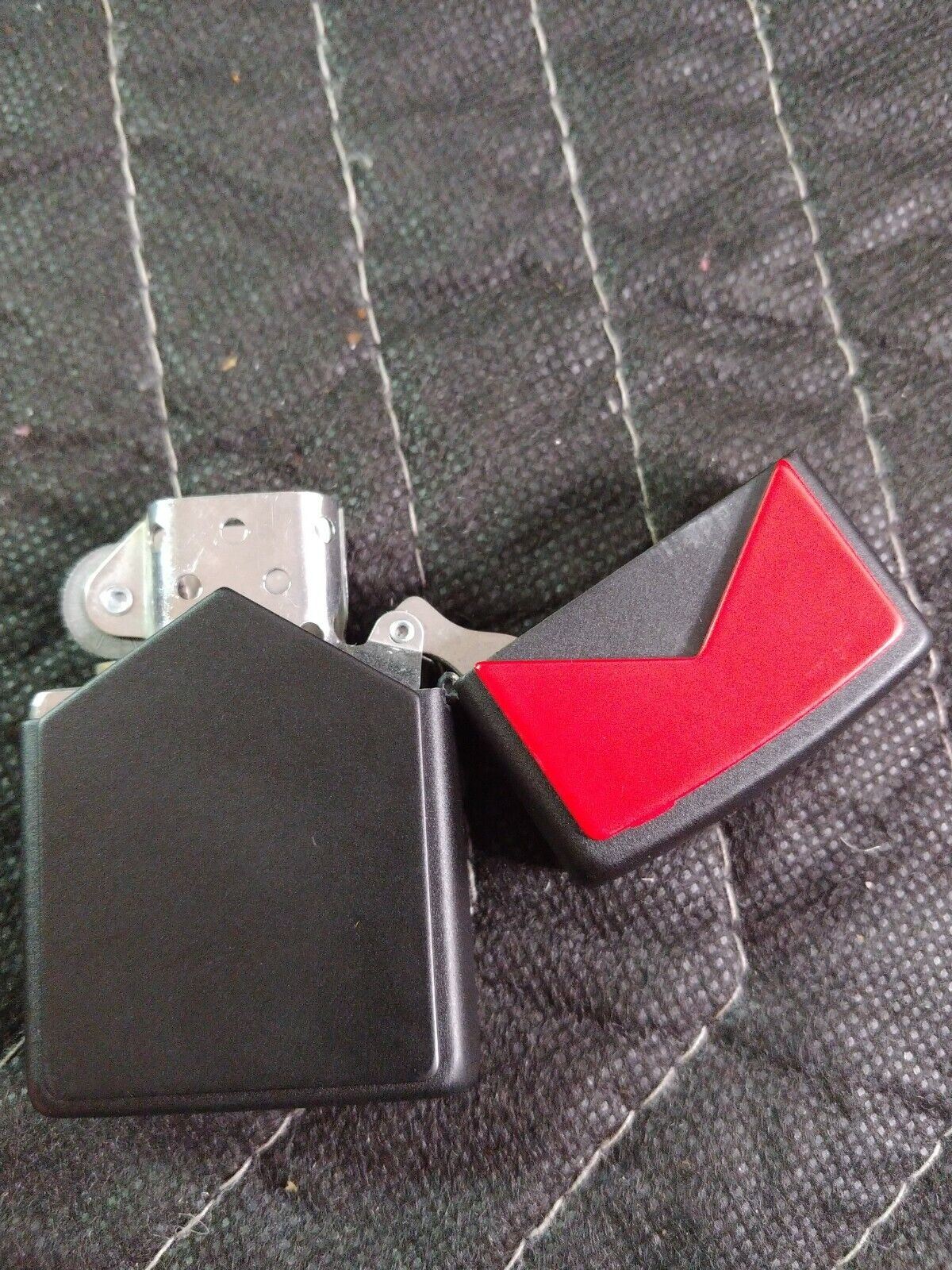 Zippo lighter Marlboro Red Roof