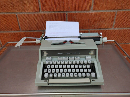 1971 HERMES 3000 PORTABLE TYPEWRITER  w/ soft dust cover and hard case - FRANCE