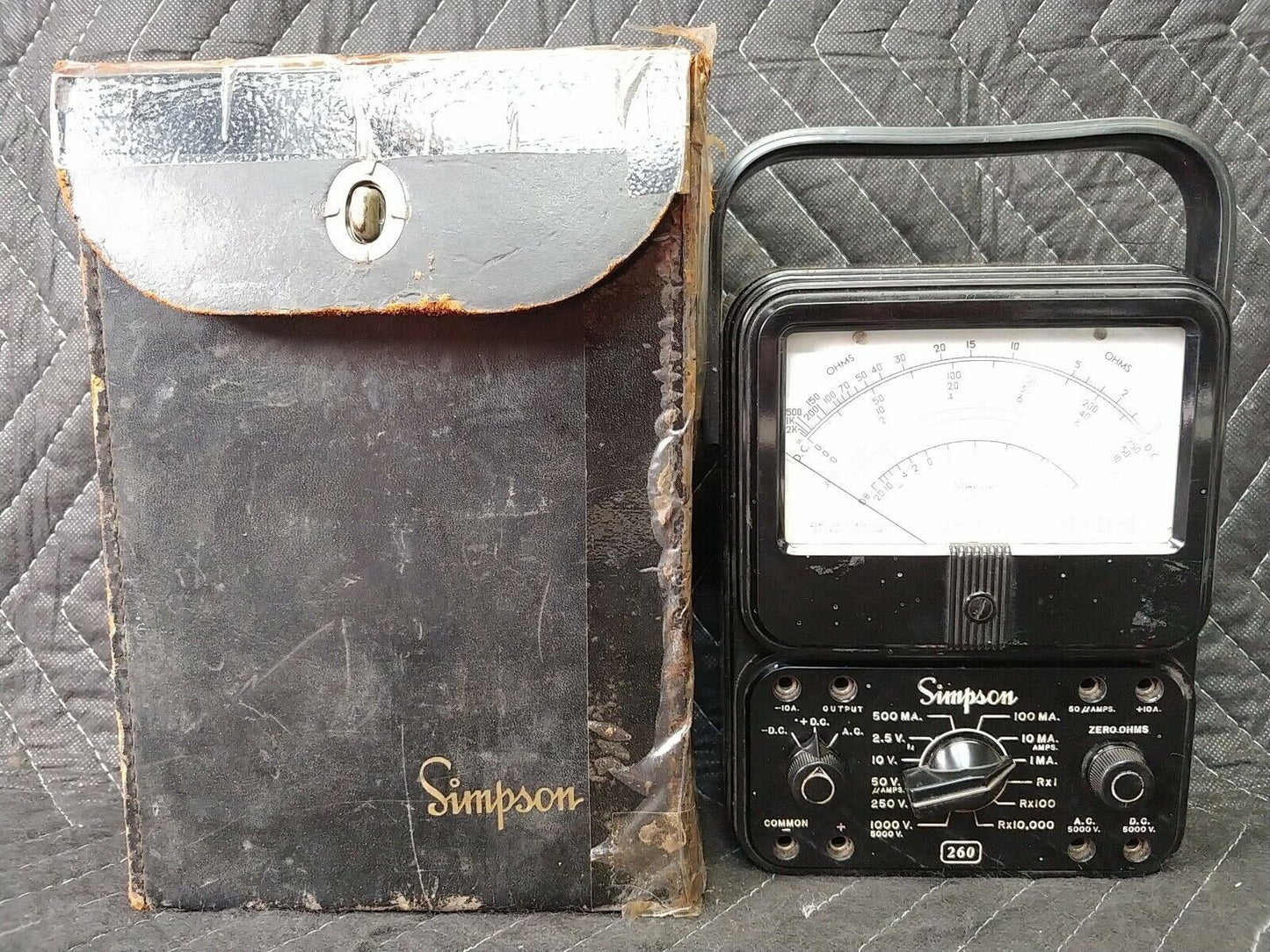 Vintage Simpson 260 Series lll Volt-Ohm-Milliammeter w/Case