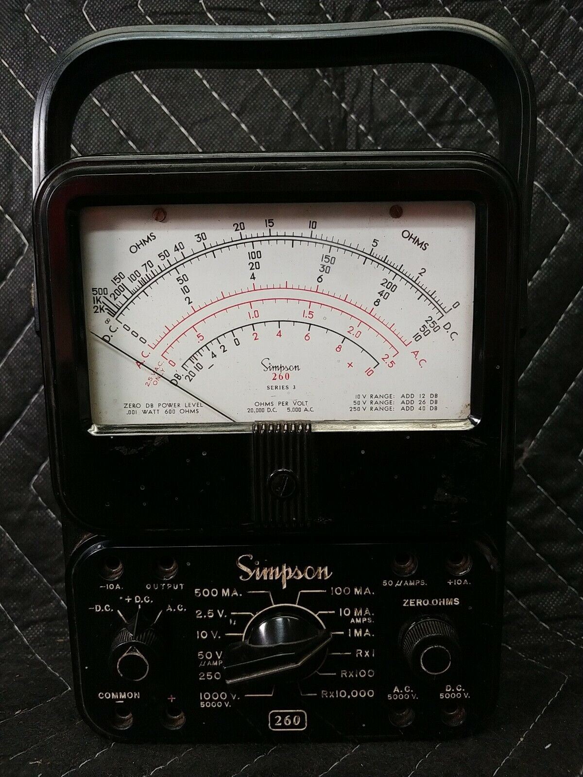 Vintage Simpson 260 Series lll Volt-Ohm-Milliammeter w/Case