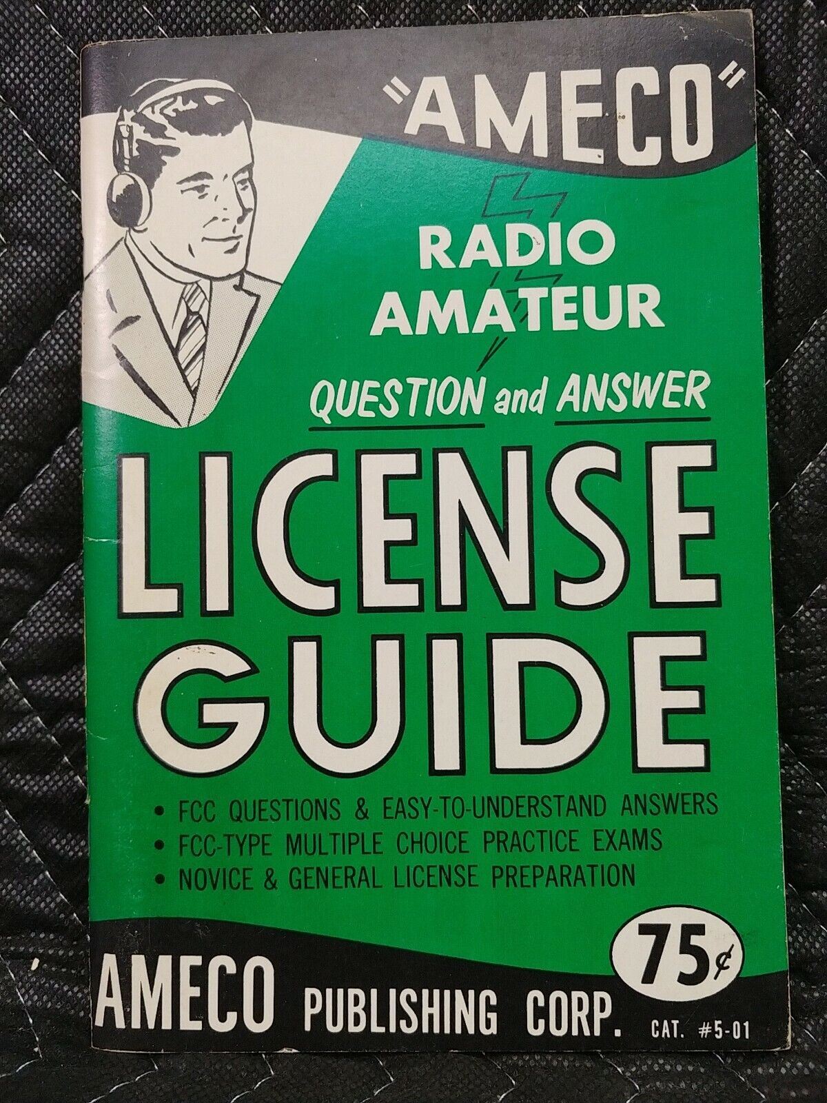 Ameco Radio Amateur  Questions And Answers License Guide 1975