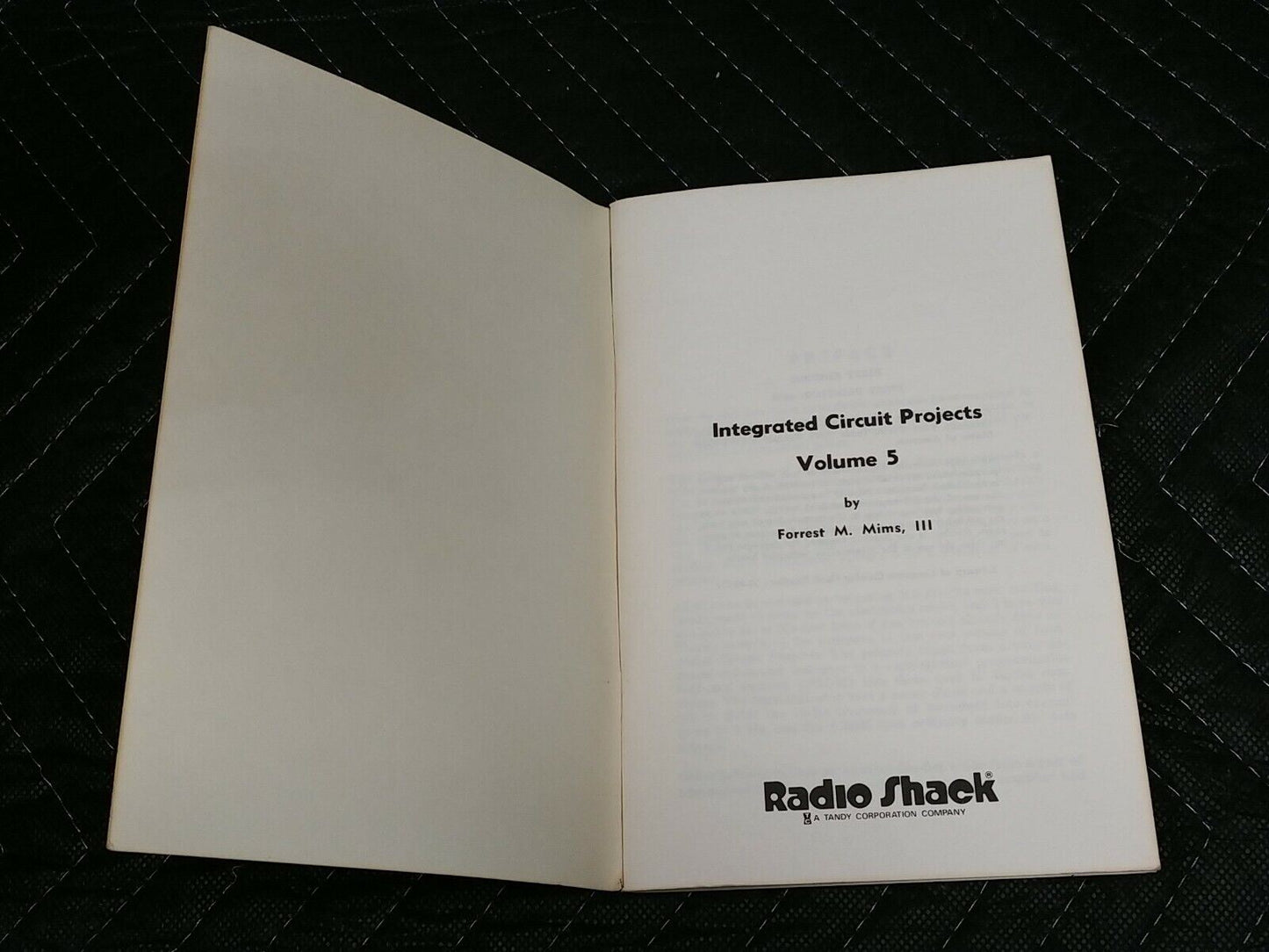 Radio Shack Manual Integrated Circuit Projects Vol. 5 Paperback