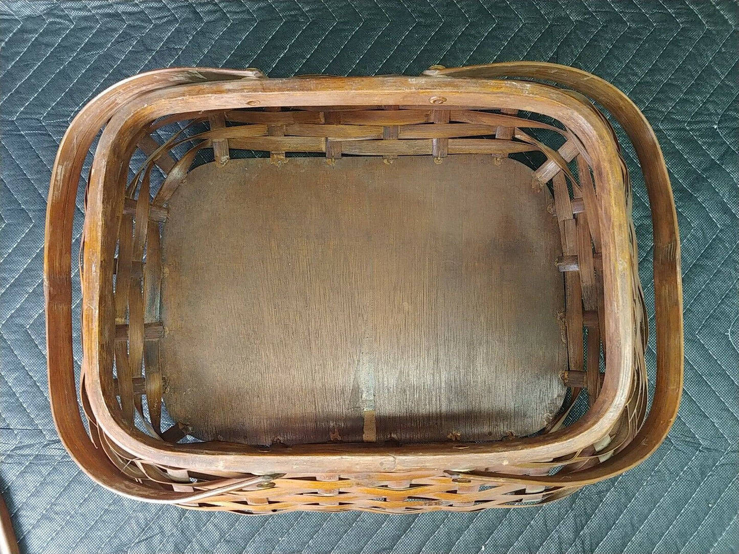 Vintage Bamboo And Reeds Woven Picnic Basket With Handles/Lid (16"L×12"W×7"D)