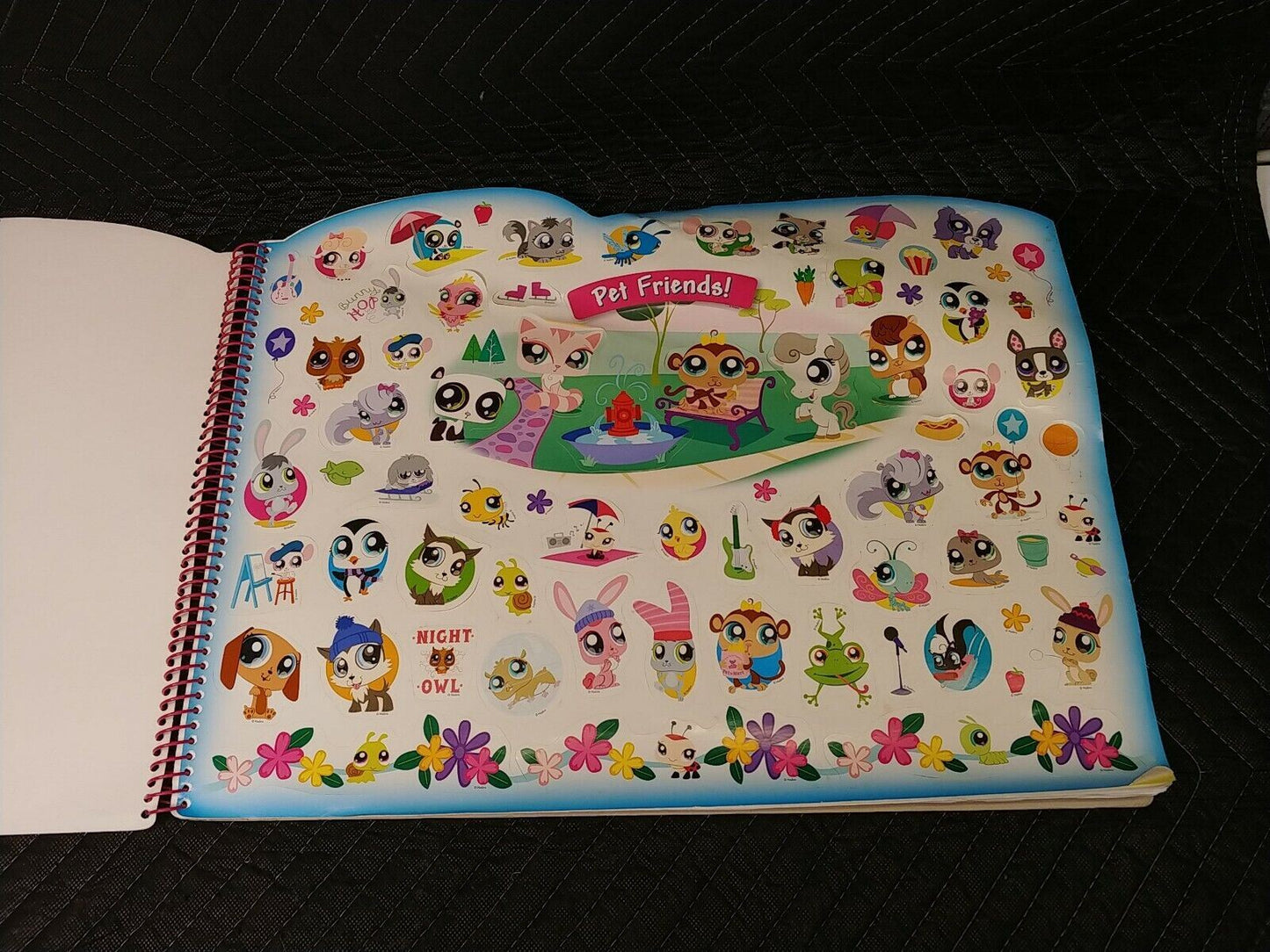 2006 LITTLEST PET SHOP GIANT COLORING & ACTIVITY FUN PAD W/ STICKERS - unused