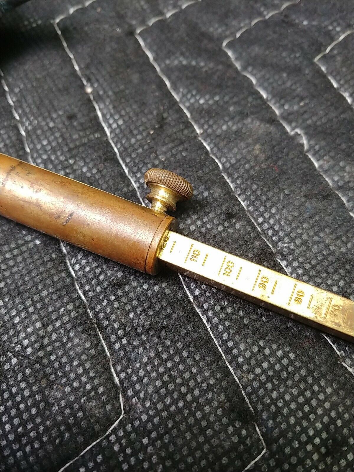 Vintage 120grain Brass Powder Measure & Vintage Universal Pattern Capper