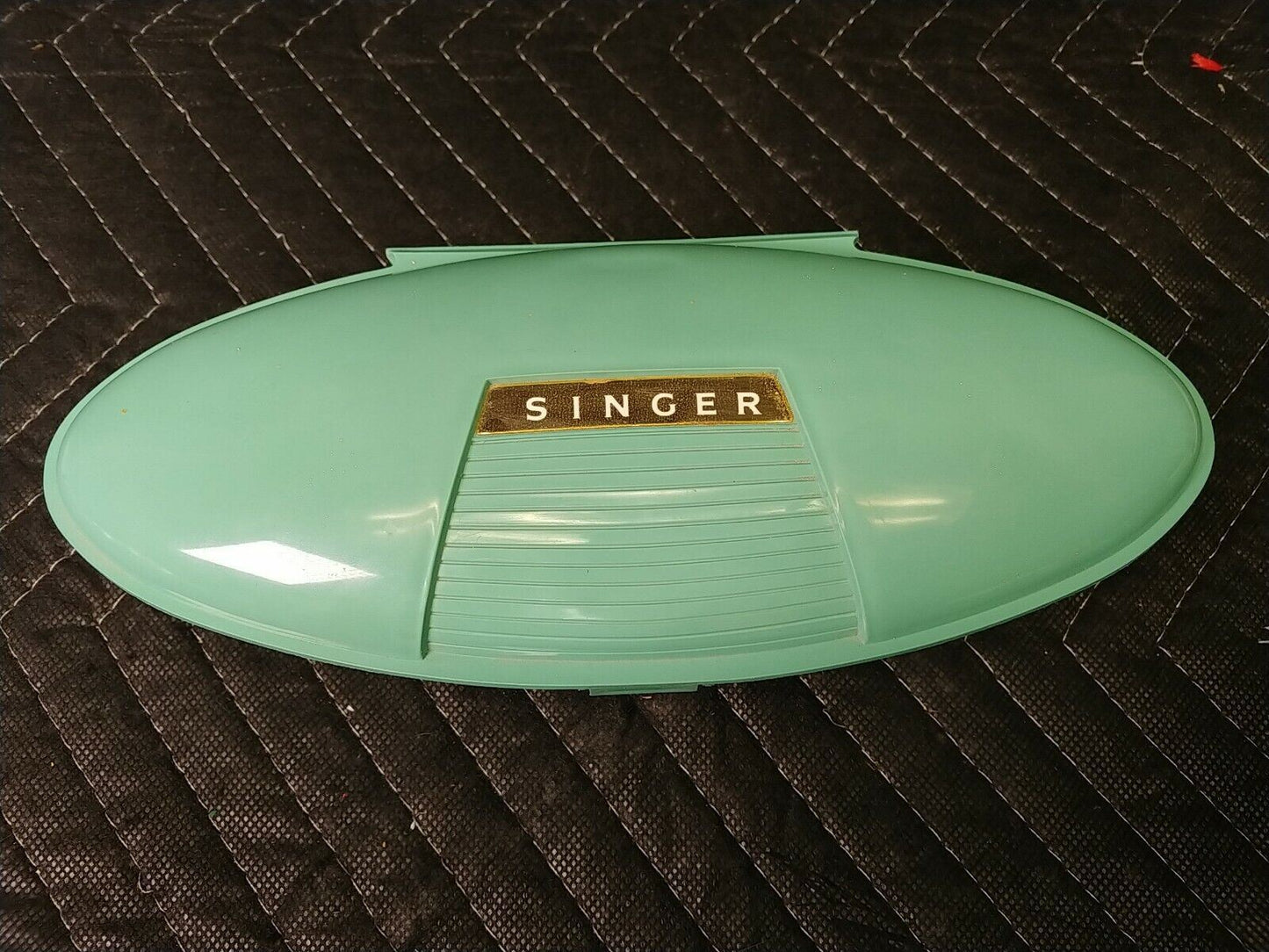 SINGER Buttonholer #2482607 green clamshell plastic case Vintage