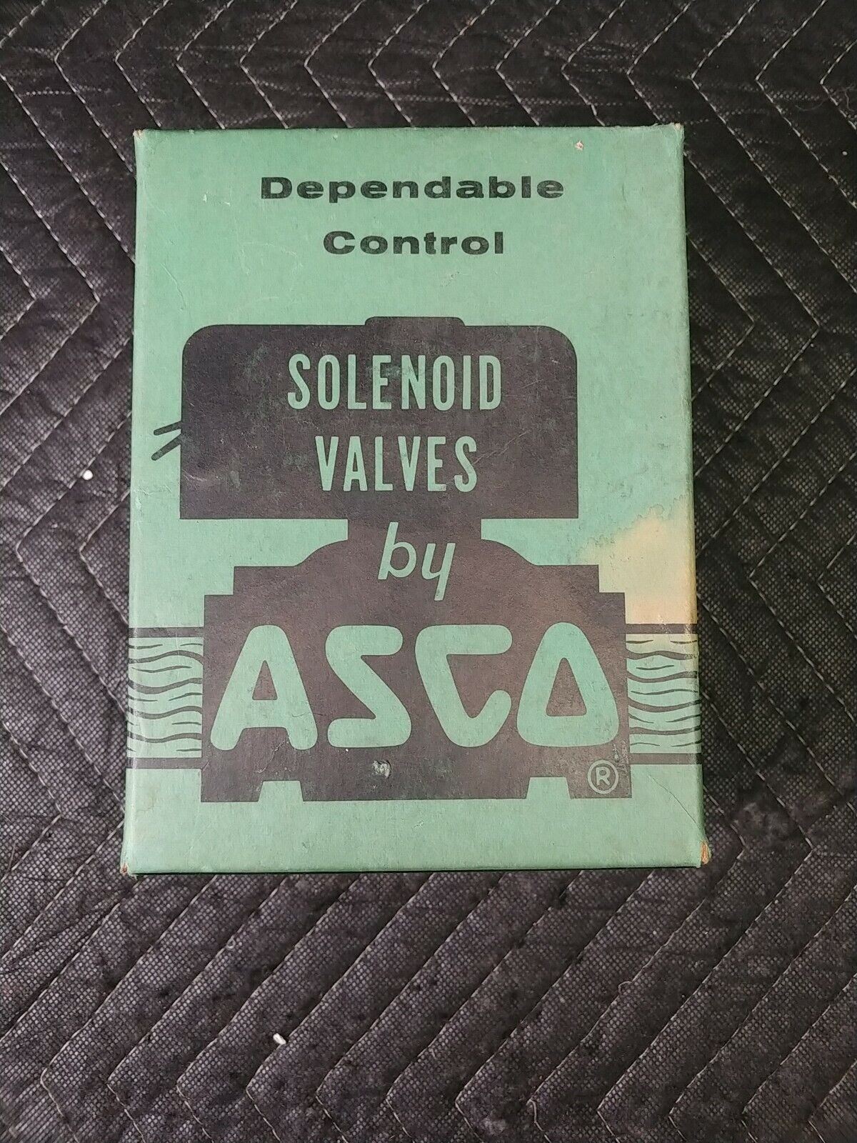 1/4" ASCO Valve 83444 4-Way Threaded Piston Poppet Solenoid Valve NOS - 28V DC