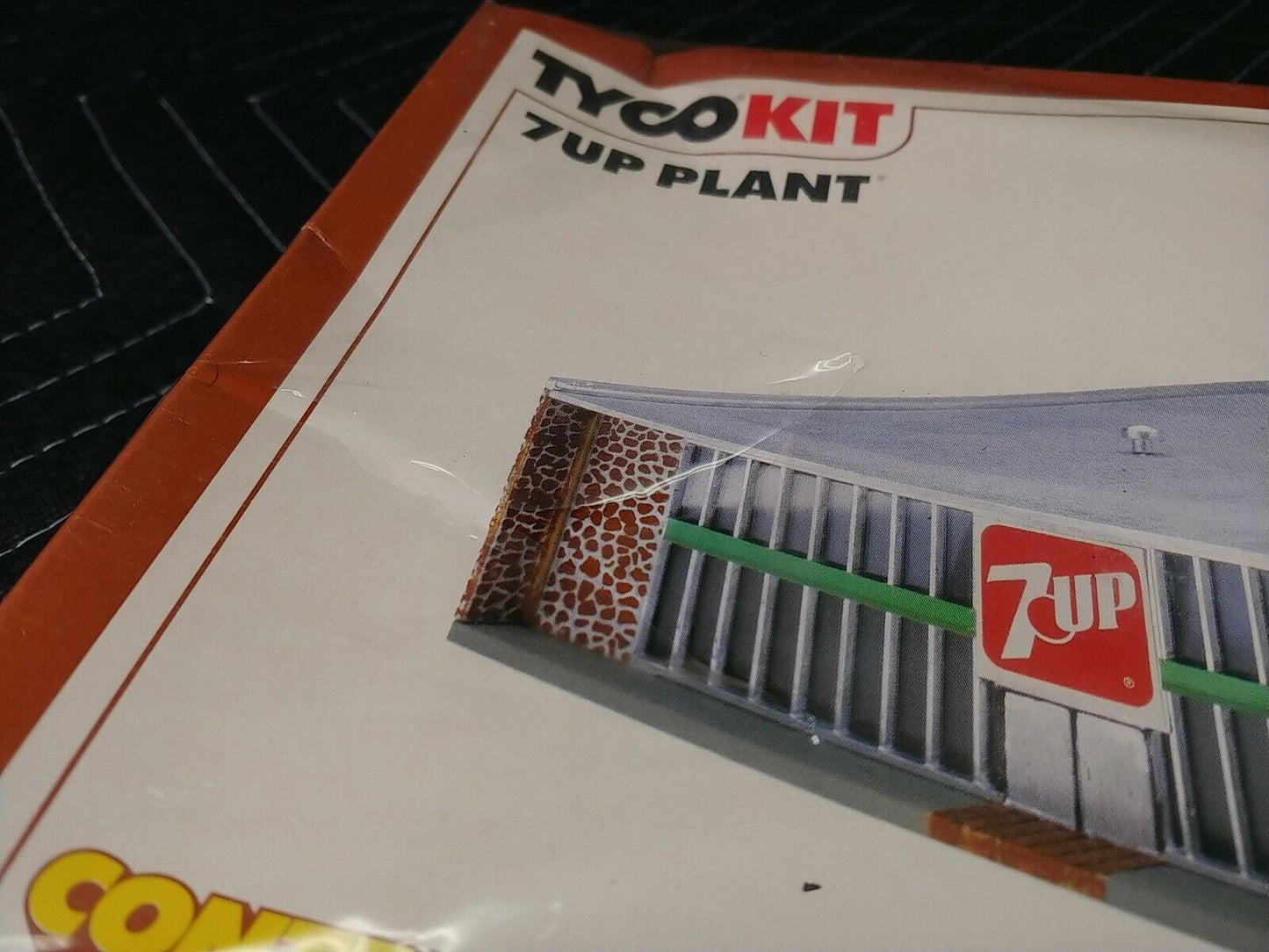 Tyco HO 7 UP Plant Kit # 7727/Sealed