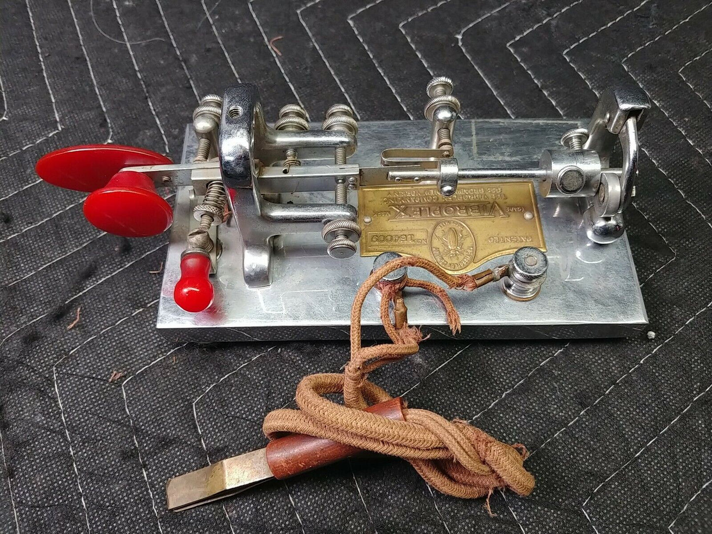 ANTIQUE 1940's VIBROPLEX MANIPULATOR CHROME MORSE CODE BUG