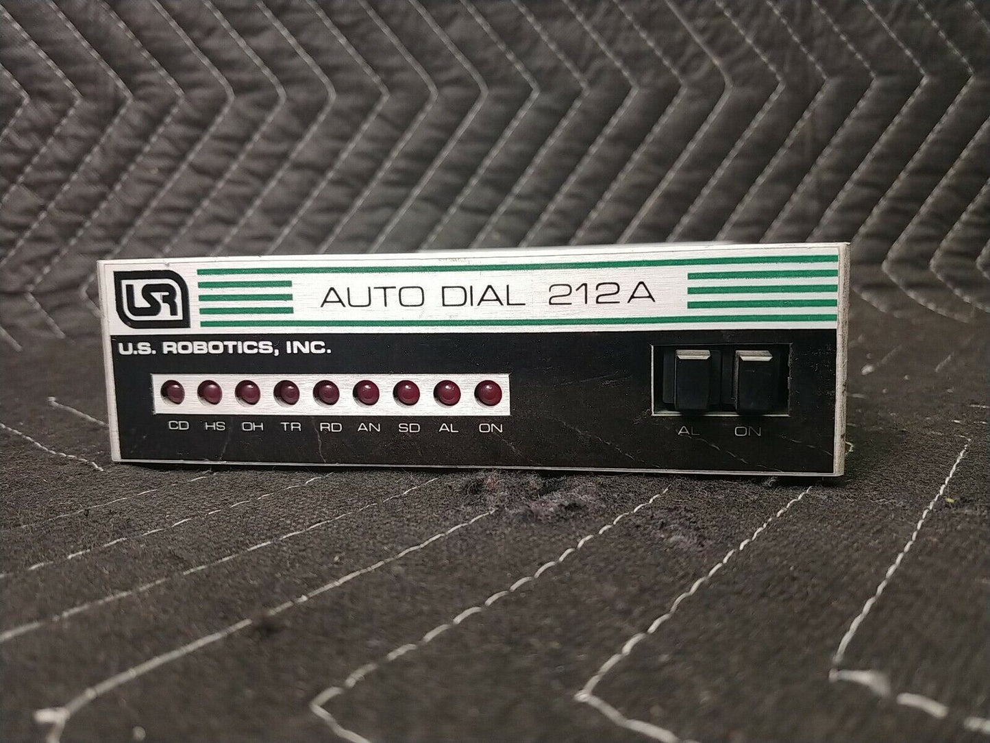 Rare Vintage US Robotics Auto Dial 212A Modem USR