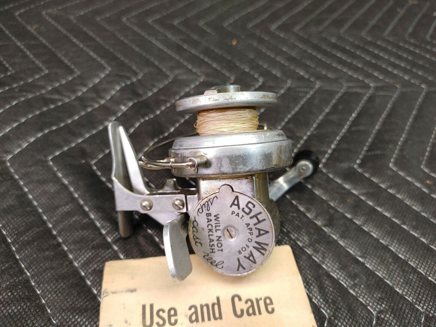 ASHAWAY  Spinning Slip Cast Fishing Reel Works collectible w/ Use & Care Manual