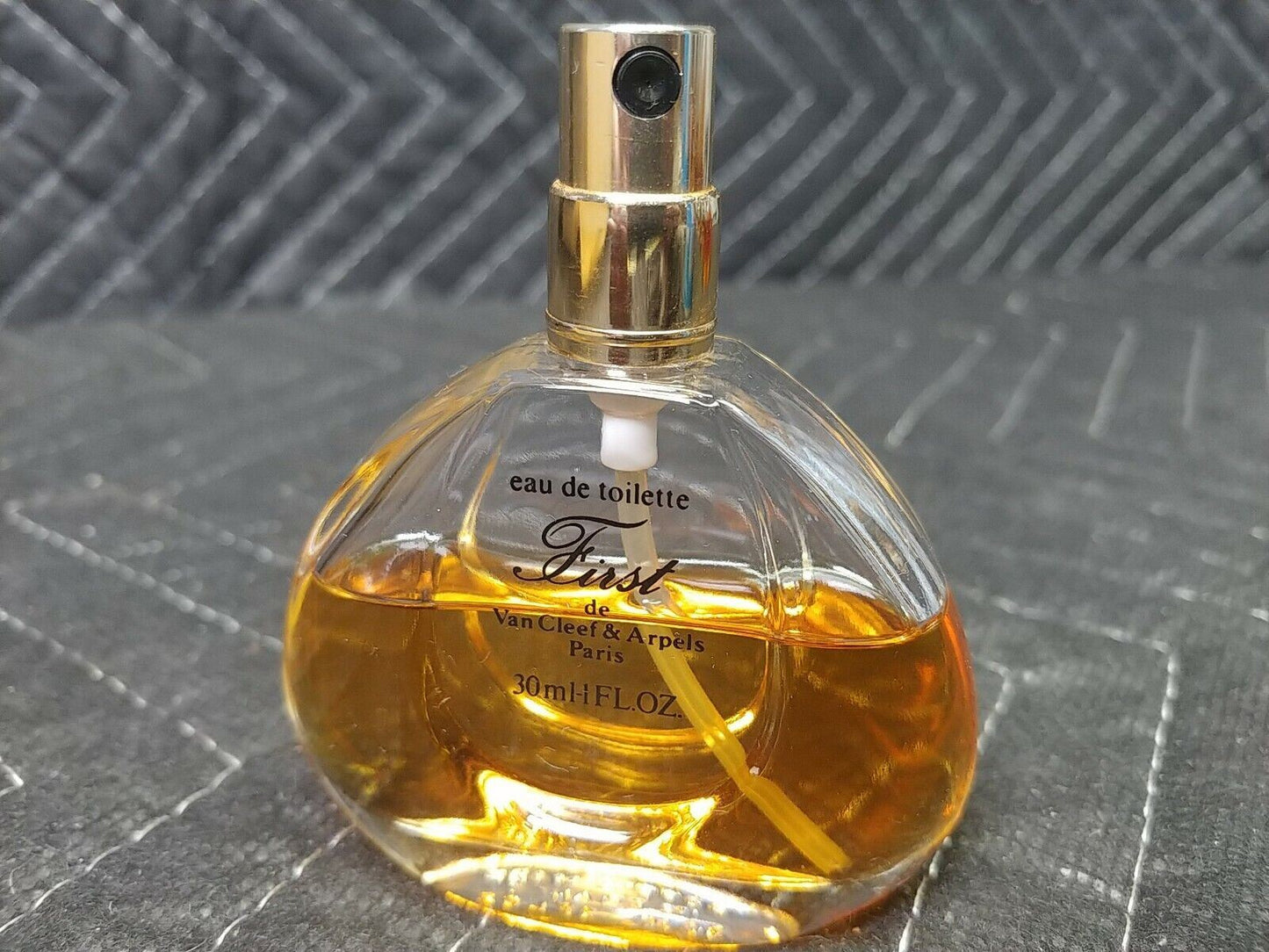 First by Van Cleef & Arpels for Women Perfume Spray 1 oz. 30ml