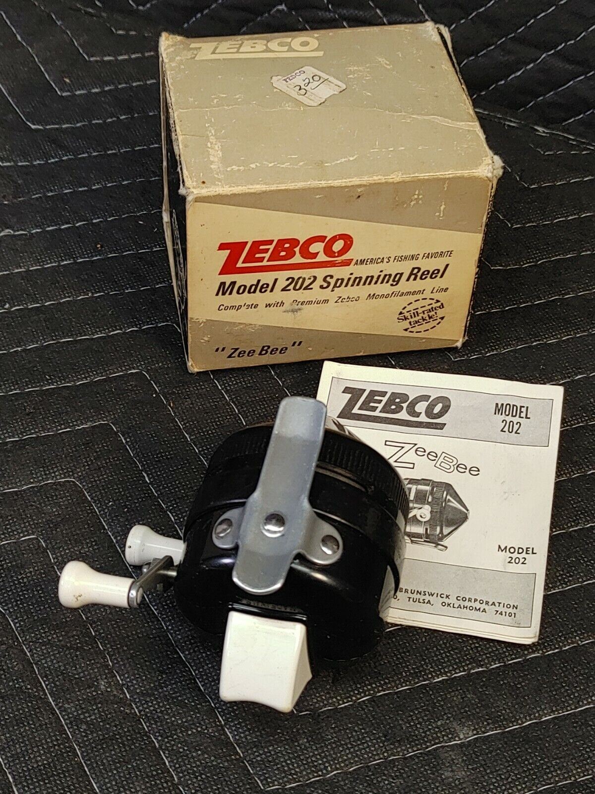 Vintage Zebco 202- Spinning Reel head with Box and Instructions ZeeBee