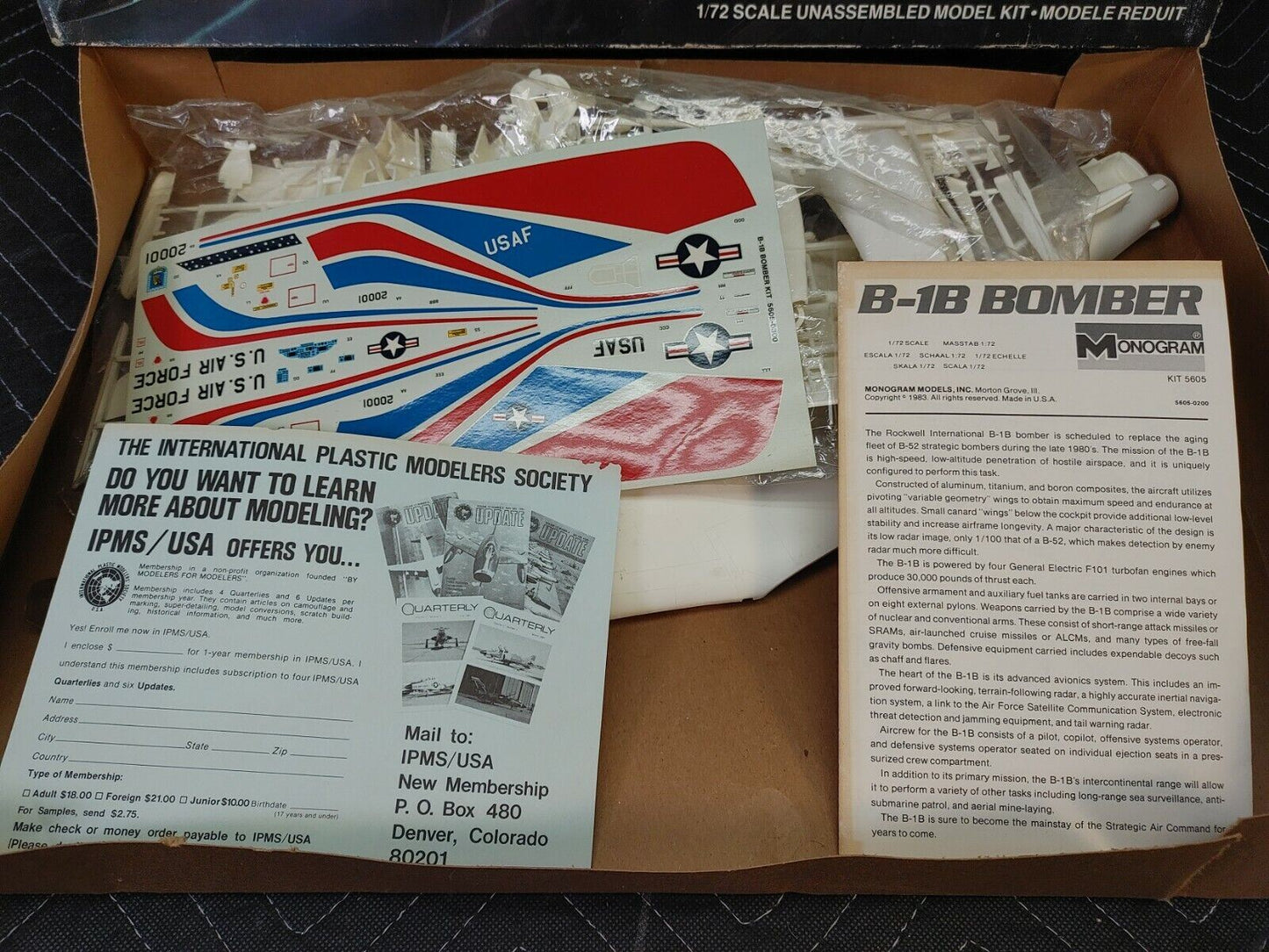 RARE MONOGRAM 1/72 SCALE B-1B BOMBER PLASTIC MODEL KIT #5605 Vintage