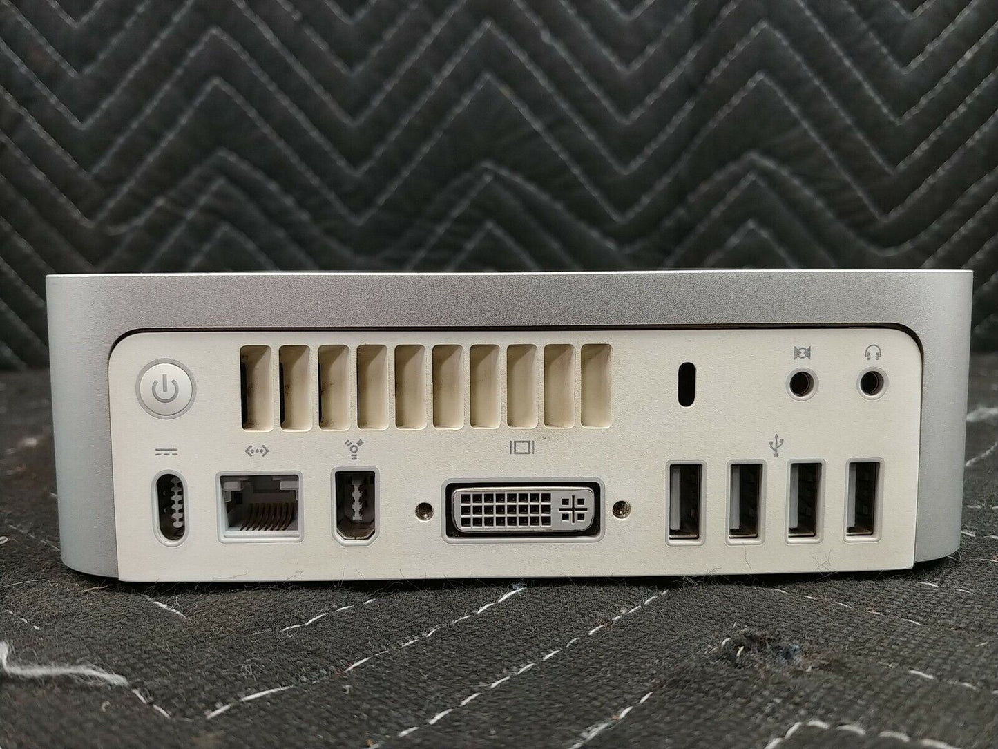 Apple Mac mini A1176 Desktop