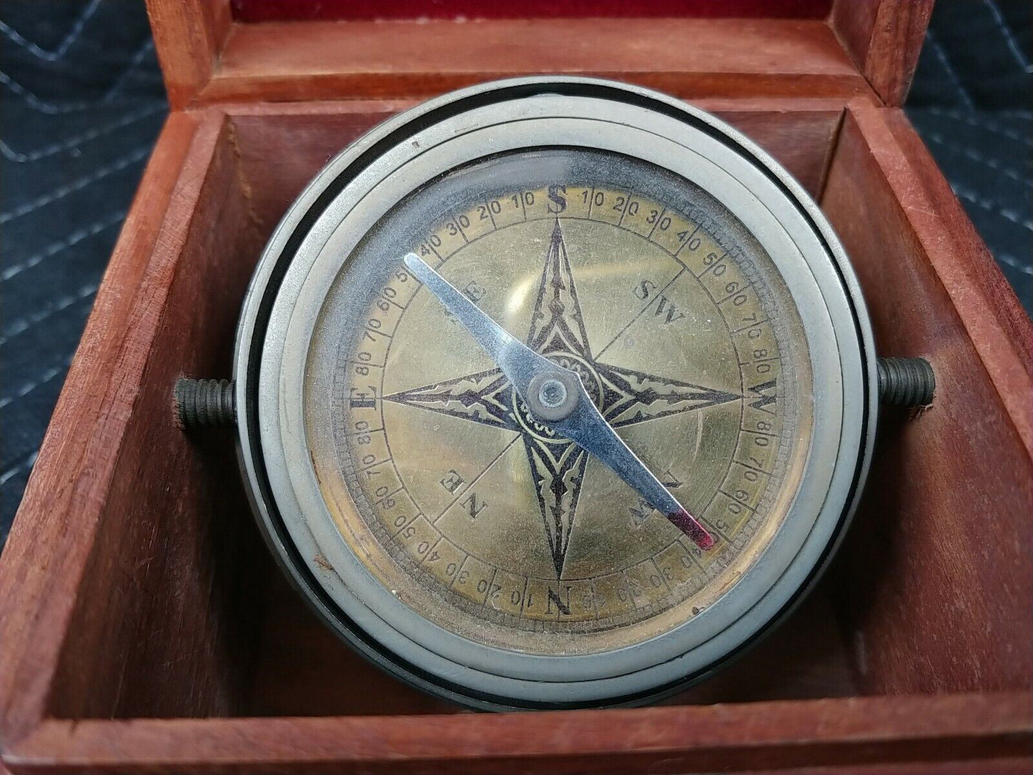 Maritime Marine Nautical Compass In Wood Box Old Vintage Navigational Tool