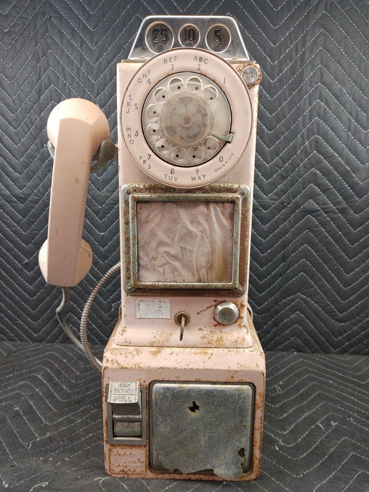 Vintage 3 Slot Rotary Northern Electric Payphone 1969 w/ key