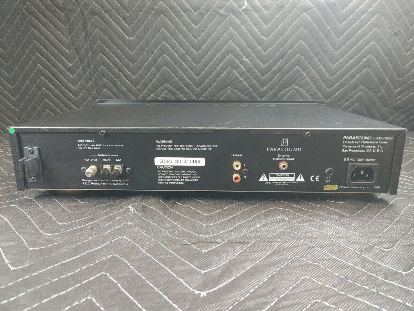 Parasound T/DQ-1600 Broadcast Reference AM/FM Tuner (Partially Working)