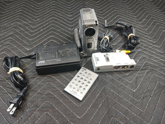 JVC GR-DVM70U MiniDV MINI-DV CAMCORDER