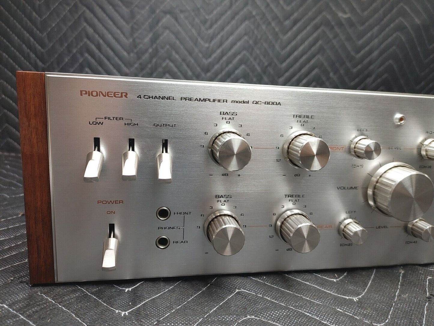 PIONEER QC-800A 4 CHANNEL PREAMPLIFIER Cleaned and Tested - Fully Functional